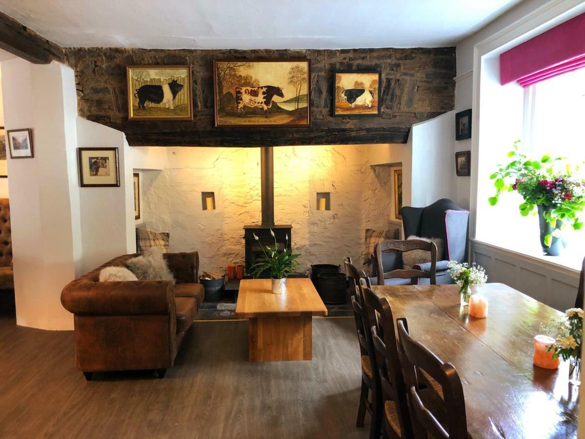 Oakford The Red Lion Hotel מראה חיצוני תמונה